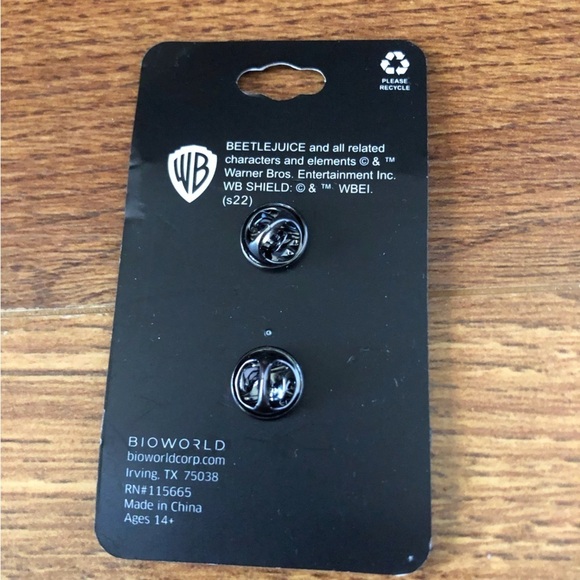 Bettlejuice wedding label pin - Picture 2 of 2